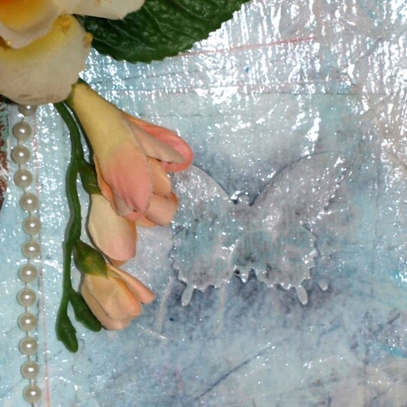 Framed Dragonfly art, mixed media, Vintage Flowers, Pearls, French romantic - Picture 6 of 12